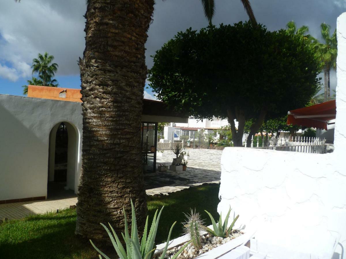 Elana Apartment With Free Wifi Costa Del Silencio Exterior photo